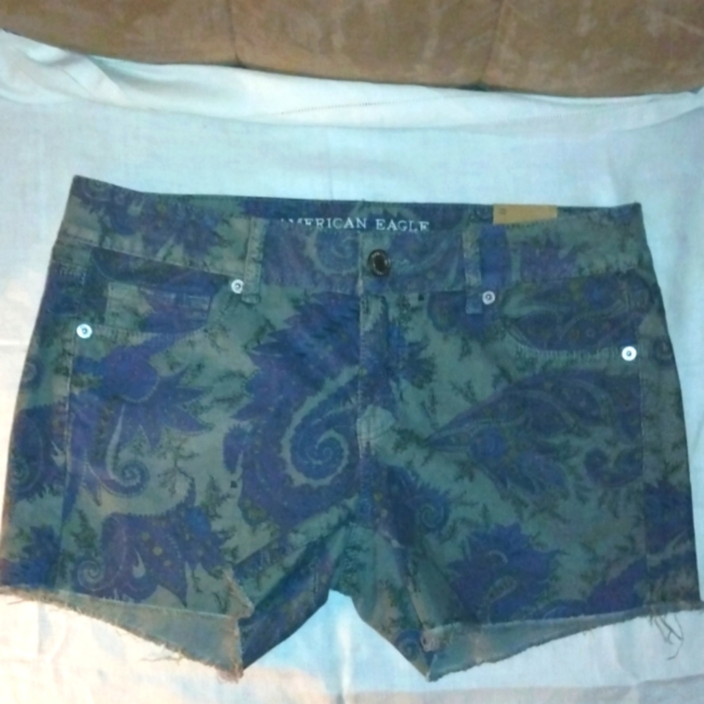 NWT American Eagle Corduroy Shorts